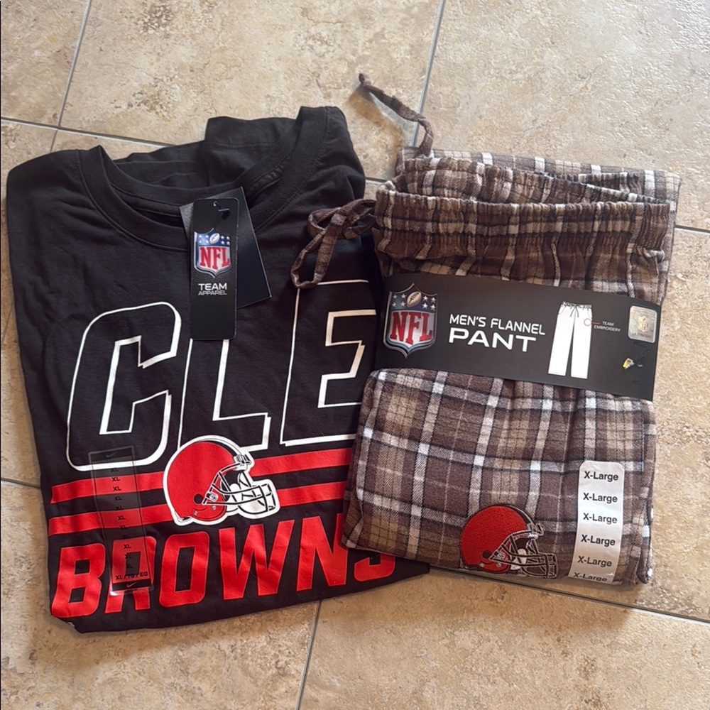 Nike Cleveland Browns Black T-Shirt and Plaid Pants Set